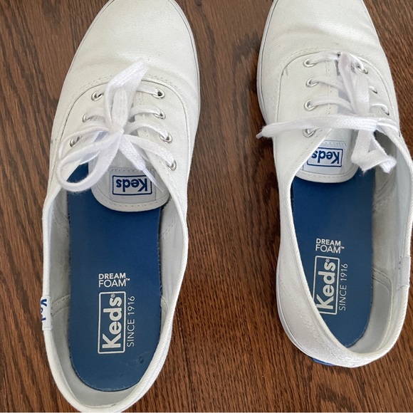 White Canvas Keds | Women’s Size 7.5 - Picture 9 of 9